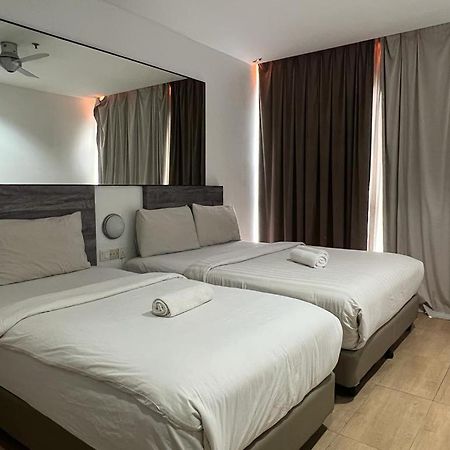 Tropical Hotel Kota Damansara Petaling Jaya Εξωτερικό φωτογραφία